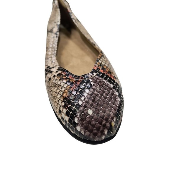 Naturalizer Vivienne Ballet Flat Woman's Sze 7 Snake Print Synthetic - Picture 4 of 9